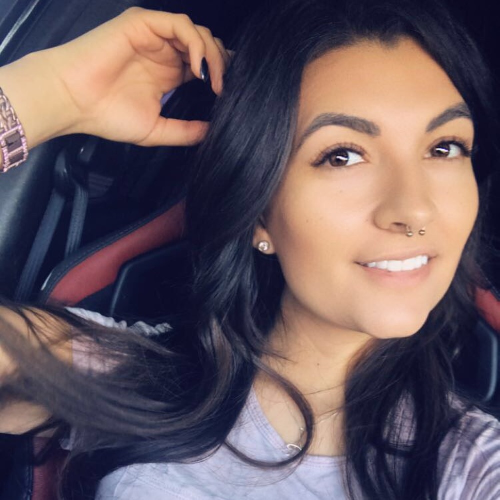 Meet your Posher, Ashton - Picture 2 of 8